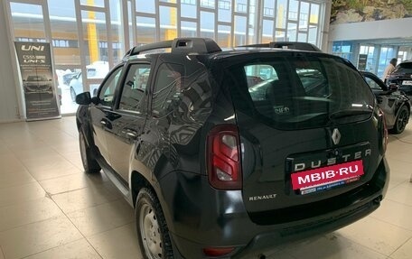 Renault Duster I рестайлинг, 2017 год, 998 000 рублей, 6 фотография