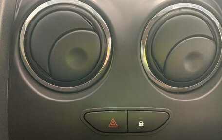 Renault Duster I рестайлинг, 2017 год, 998 000 рублей, 23 фотография