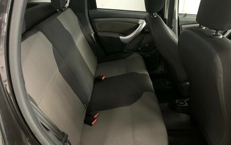 Renault Duster I рестайлинг, 2017 год, 998 000 рублей, 28 фотография