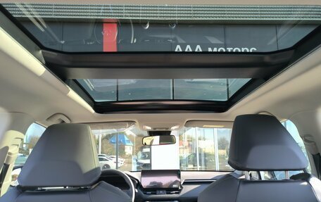 Toyota RAV4, 2025 год, 4 350 000 рублей, 17 фотография