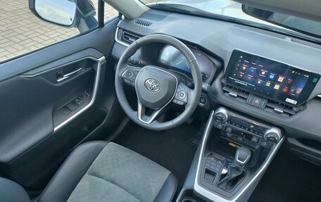 Toyota RAV4, 2025 год, 4 350 000 рублей, 19 фотография