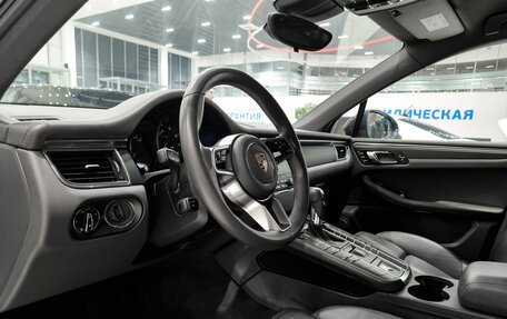 Porsche Macan I рестайлинг, 2017 год, 3 690 000 рублей, 20 фотография