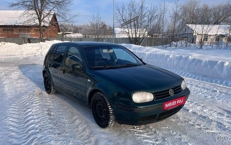 Volkswagen Golf IV, 2001 год, 390 000 рублей, 1 фотография