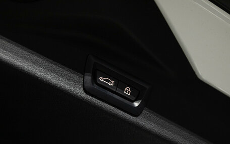 BMW X5, 2019 год, 7 600 000 рублей, 32 фотография