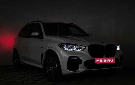 BMW X5, 2019 год, 7 600 000 рублей, 33 фотография