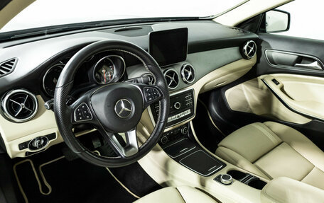 Mercedes-Benz GLA, 2018 год, 2 799 700 рублей, 11 фотография