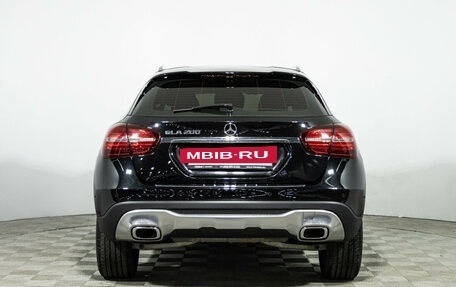 Mercedes-Benz GLA, 2018 год, 2 799 700 рублей, 6 фотография