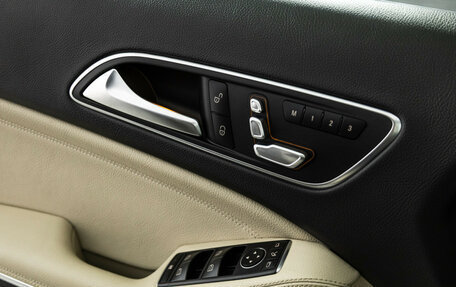 Mercedes-Benz GLA, 2018 год, 2 799 700 рублей, 15 фотография