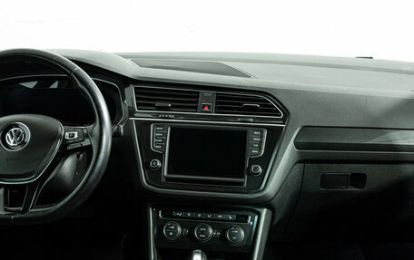 Volkswagen Tiguan II, 2016 год, 1 919 898 рублей, 14 фотография