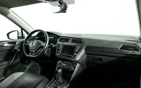 Volkswagen Tiguan II, 2016 год, 1 919 898 рублей, 9 фотография