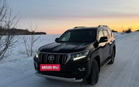 Toyota Land Cruiser Prado 150 рестайлинг 2, 2018 год, 6 700 000 рублей, 3 фотография