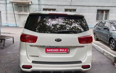 KIA Carnival III, 2020 год, 3 100 000 рублей, 5 фотография