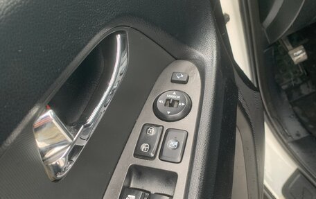 KIA Sportage III, 2011 год, 1 580 000 рублей, 20 фотография