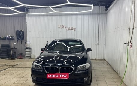 BMW 5 серия, 2010 год, 1 950 000 рублей, 12 фотография