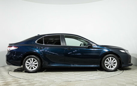 Toyota Camry, 2019 год, 2 899 700 рублей, 4 фотография