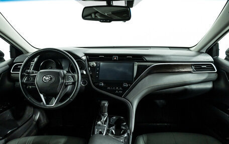 Toyota Camry, 2019 год, 2 899 700 рублей, 13 фотография