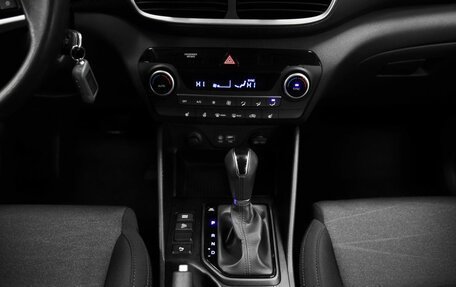 Hyundai Tucson III, 2019 год, 2 290 000 рублей, 12 фотография