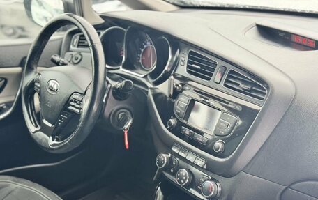 KIA cee'd III, 2014 год, 945 000 рублей, 18 фотография