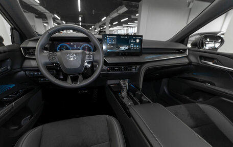 Toyota Camry, 2025 год, 4 650 000 рублей, 7 фотография