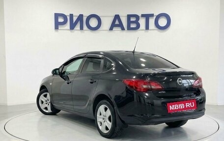Opel Astra J, 2013 год, 799 999 рублей, 4 фотография