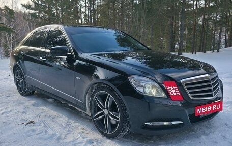 Mercedes-Benz E-Класс, 2012 год, 2 150 000 рублей, 7 фотография