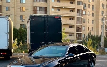 Mercedes-Benz S-Класс, 2006 год, 1 870 000 рублей, 2 фотография