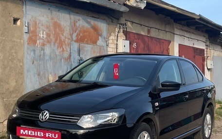 Volkswagen Polo VI (EU Market), 2013 год, 800 000 рублей, 8 фотография