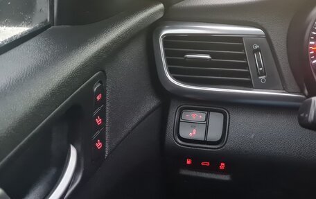 KIA Optima IV, 2017 год, 1 450 000 рублей, 6 фотография