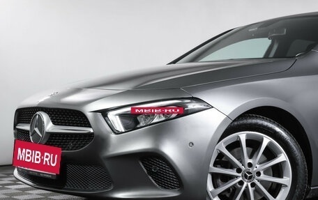 Mercedes-Benz A-Класс, 2019 год, 2 340 000 рублей, 28 фотография