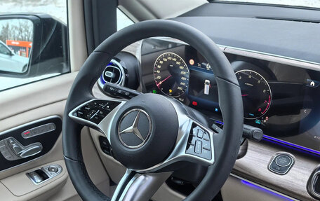 Mercedes-Benz V-Класс, 2026 год, 14 732 000 рублей, 14 фотография