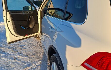 Volkswagen Touareg III, 2014 год, 2 750 000 рублей, 5 фотография