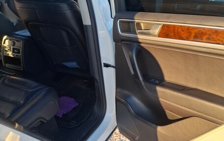 Volkswagen Touareg III, 2014 год, 2 750 000 рублей, 15 фотография