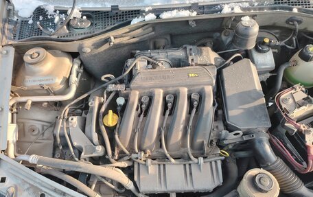 Renault Logan I, 2011 год, 550 000 рублей, 18 фотография