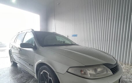 Renault Laguna II, 2002 год, 355 000 рублей, 10 фотография