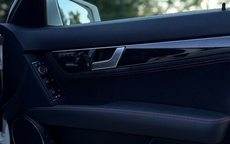 Mercedes-Benz C-Класс, 2012 год, 1 640 000 рублей, 24 фотография