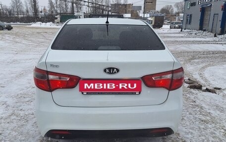 KIA Rio III рестайлинг, 2012 год, 790 000 рублей, 4 фотография