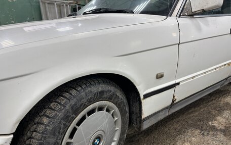 BMW 5 серия, 1992 год, 230 000 рублей, 7 фотография