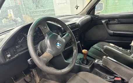 BMW 5 серия, 1992 год, 230 000 рублей, 13 фотография