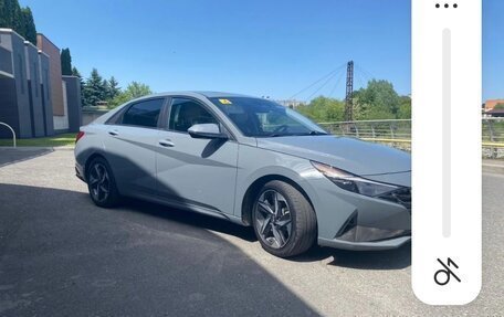 Hyundai Elantra, 2021 год, 2 100 000 рублей, 3 фотография