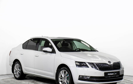 Skoda Octavia, 2017 год, 1 995 000 рублей, 3 фотография