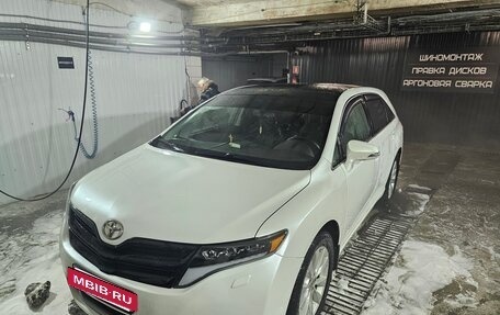 Toyota Venza I, 2013 год, 2 550 000 рублей, 4 фотография