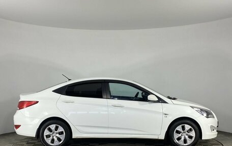 Hyundai Solaris II рестайлинг, 2015 год, 989 000 рублей, 10 фотография