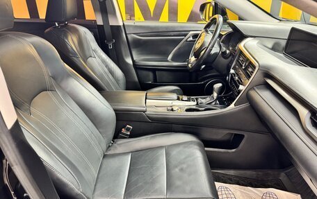 Lexus RX IV рестайлинг, 2018 год, 2 899 000 рублей, 13 фотография