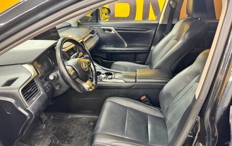 Lexus RX IV рестайлинг, 2018 год, 2 899 000 рублей, 10 фотография