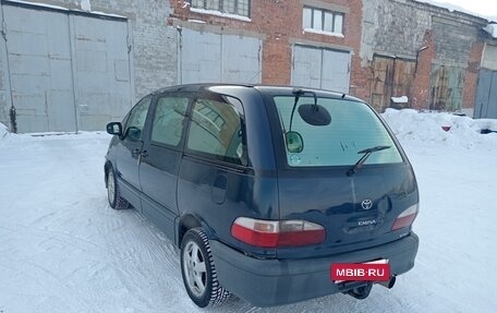 Toyota Estima III рестайлинг -2, 1998 год, 200 000 рублей, 4 фотография
