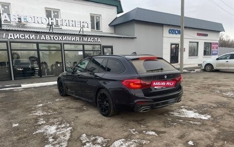 BMW 5 серия, 2017 год, 2 950 000 рублей, 2 фотография