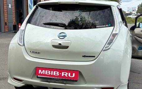 Nissan Leaf I, 2012 год, 350 000 рублей, 3 фотография
