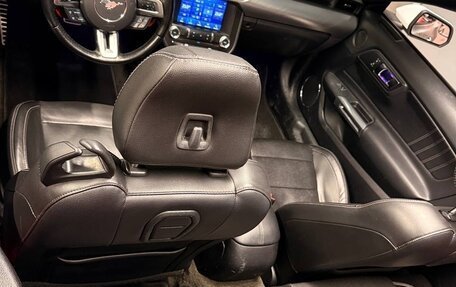 Ford Mustang VI рестайлинг, 2018 год, 3 300 000 рублей, 7 фотография