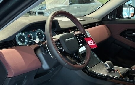 Land Rover Range Rover Evoque II, 2025 год, 7 390 000 рублей, 13 фотография