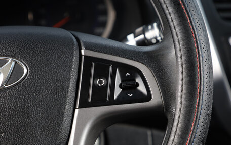 Hyundai Solaris II рестайлинг, 2015 год, 899 000 рублей, 15 фотография